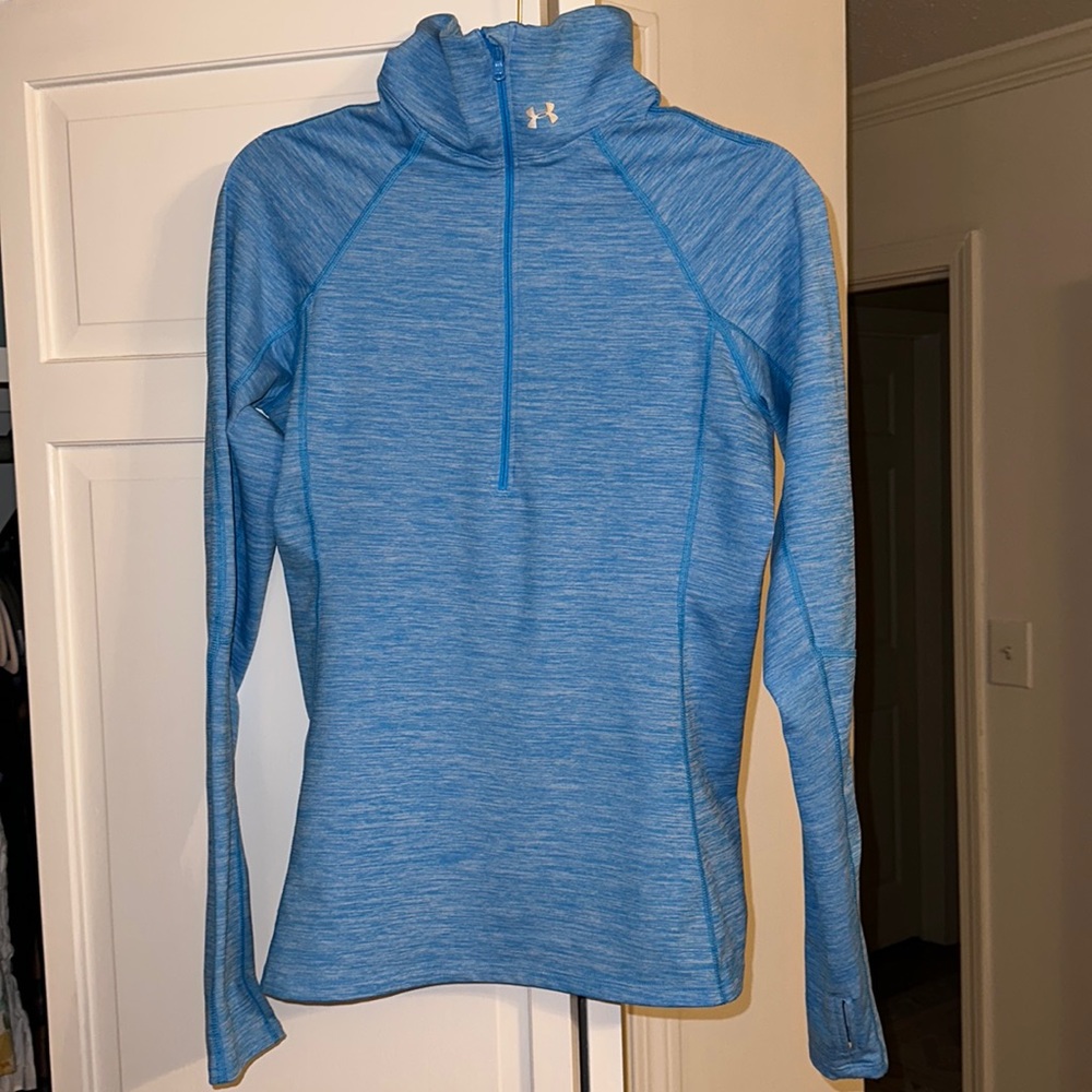 Women’s under armour fitted jacket. Fleece lining